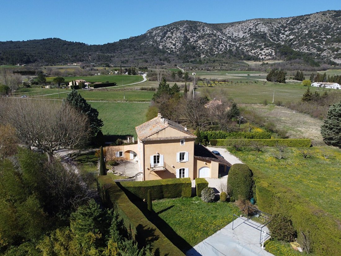 House in Malaucène, Provence-Alpes-Côte d'Azur, France 1 - 16497411
