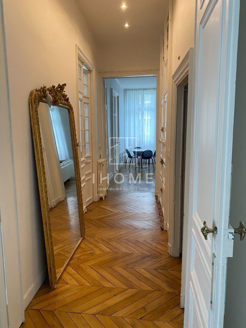 Apartment in Centre, Angers, France 2 - 17881325