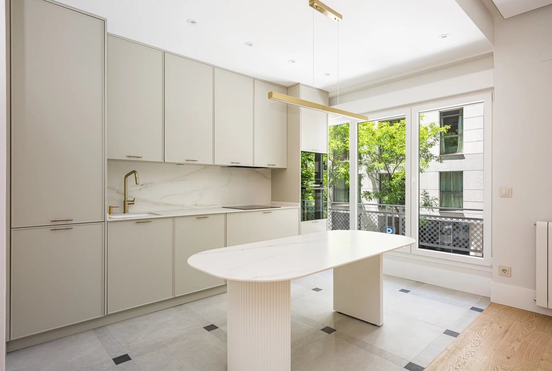 Apartment in Chamberi, Madrid, Spain 4 - 17935331