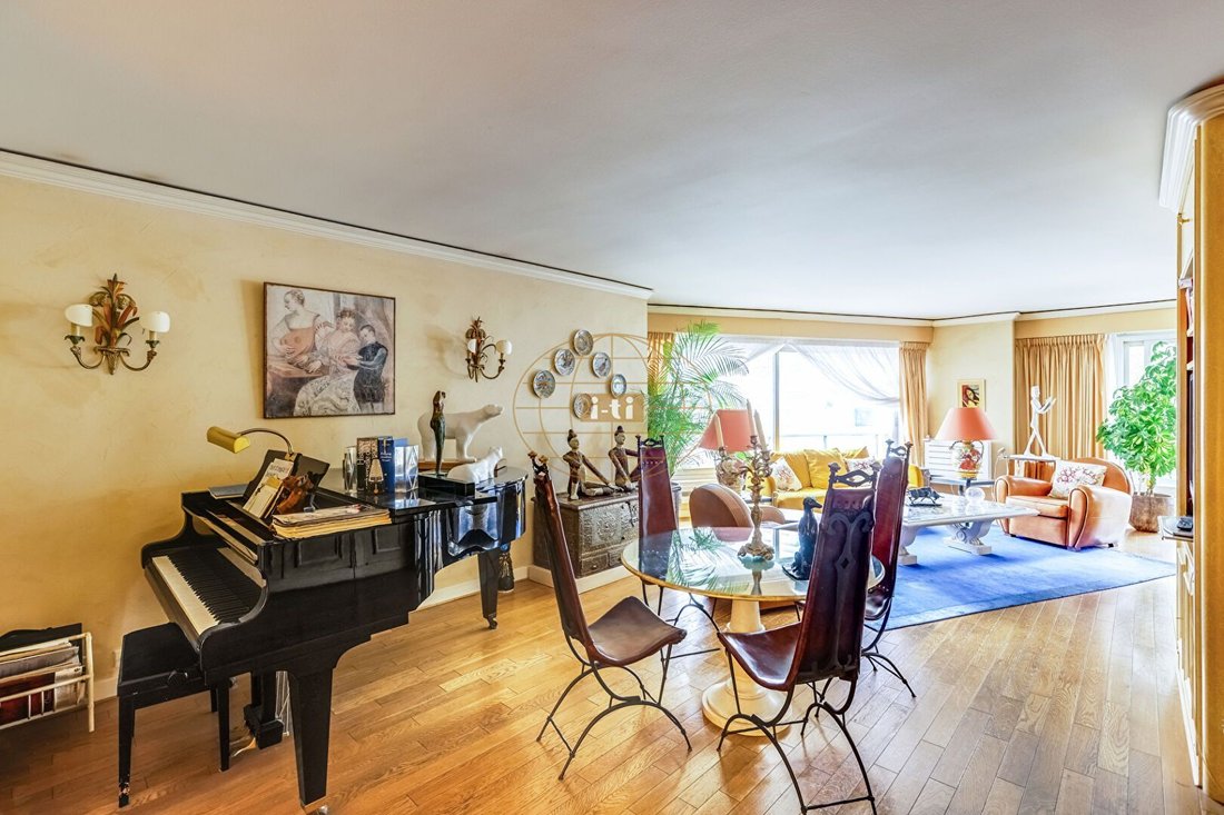 Apartment in Pereire-Malesherbes, Paris 17e Arrondissement, Paris 4 - 17690539