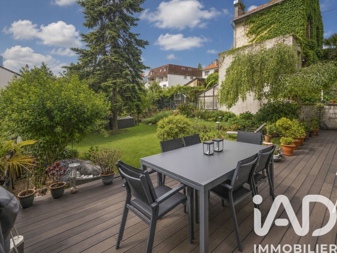 House in Fontenay-sous-Bois, Ile-de-France, France 3 - 17943850