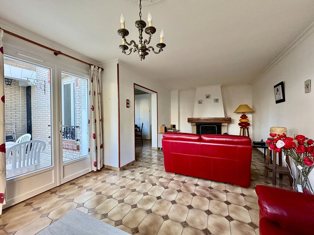 House in Bois-Colombes, Ile-de-France, France 3 - 17262969