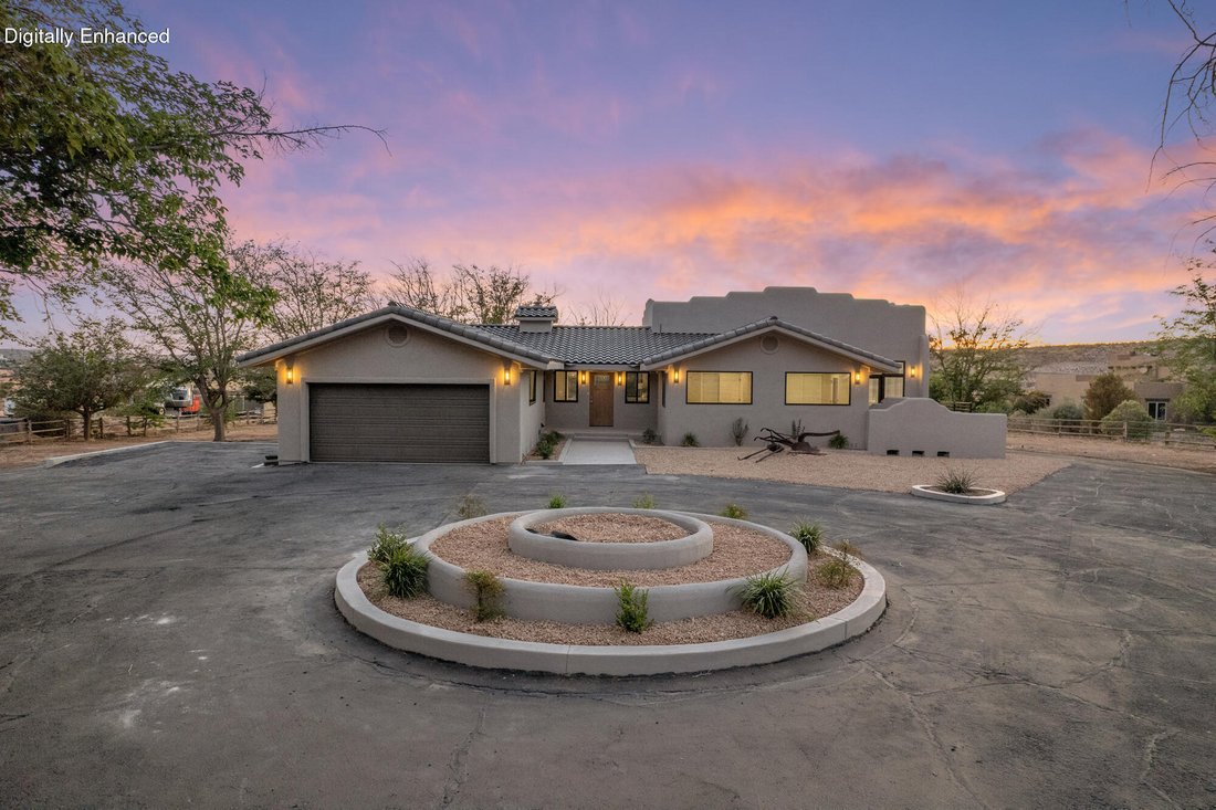 House in Hurricane, Utah, United States 5 - 17928035