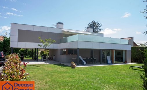 Villa a Oleiros, Galizia, Spagna 1