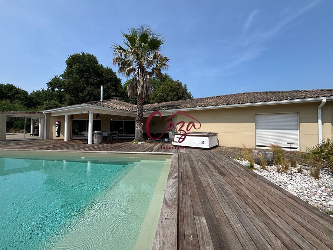 House in Fargues-Saint-Hilaire, Nouvelle-Aquitaine, France 1 - 16497985