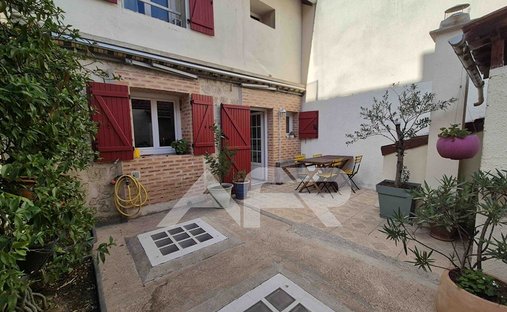 Casa a Montesson, Isola di Francia, Francia 1