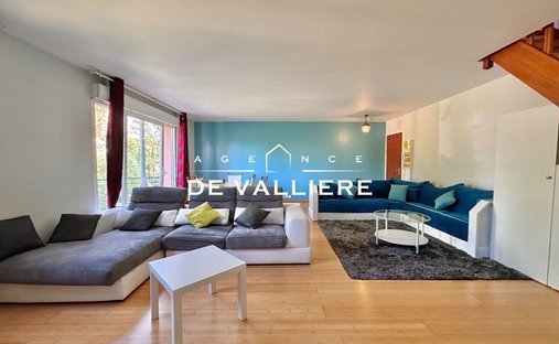Apartment in Centre, Nanterre, France 1