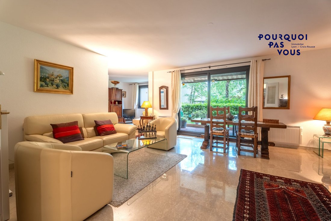 Apartment in Croix Rousse-Gros Caillou, Lyon 4e Arrondissement, Lyon 3 - 17936577