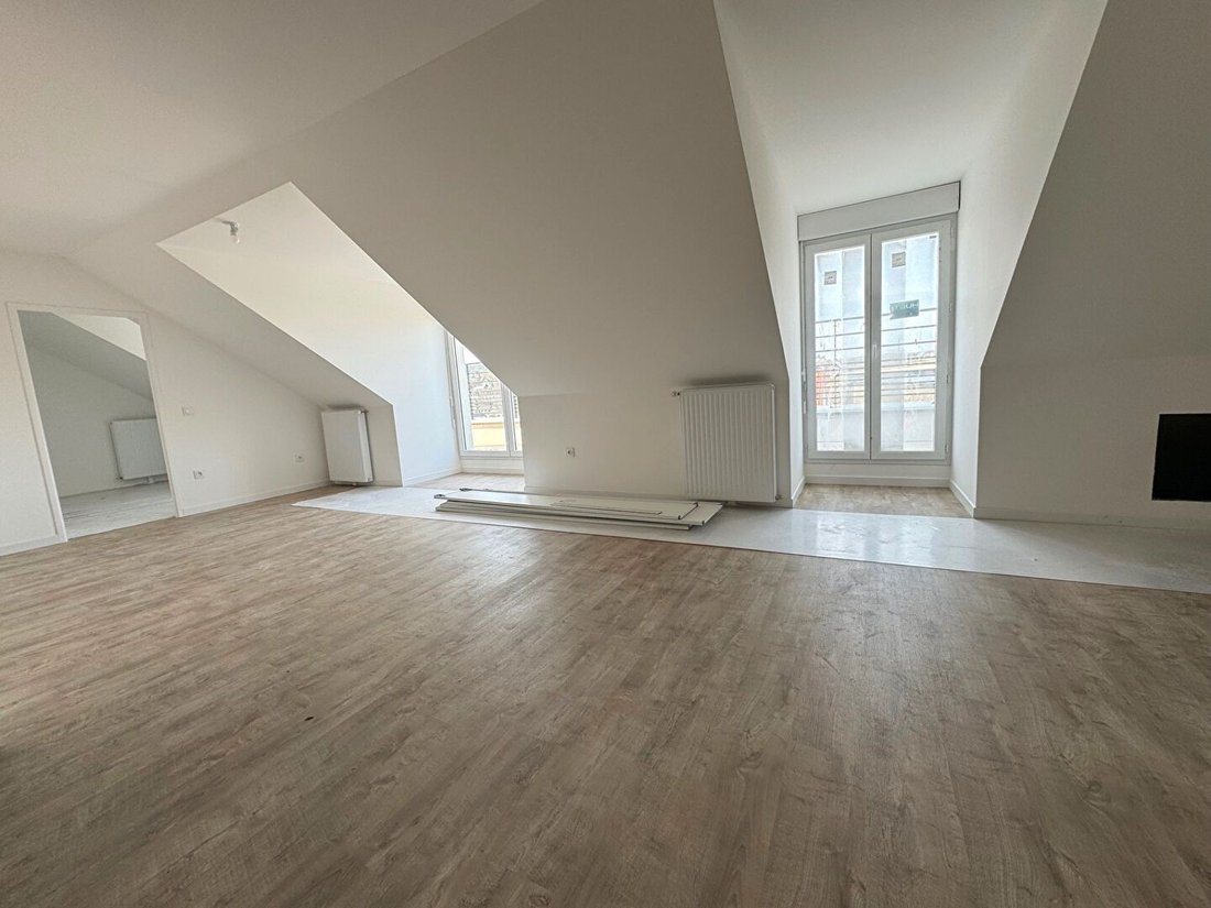 Apartment in Marly-le-Roi, Ile-de-France, France 3 - 16467514