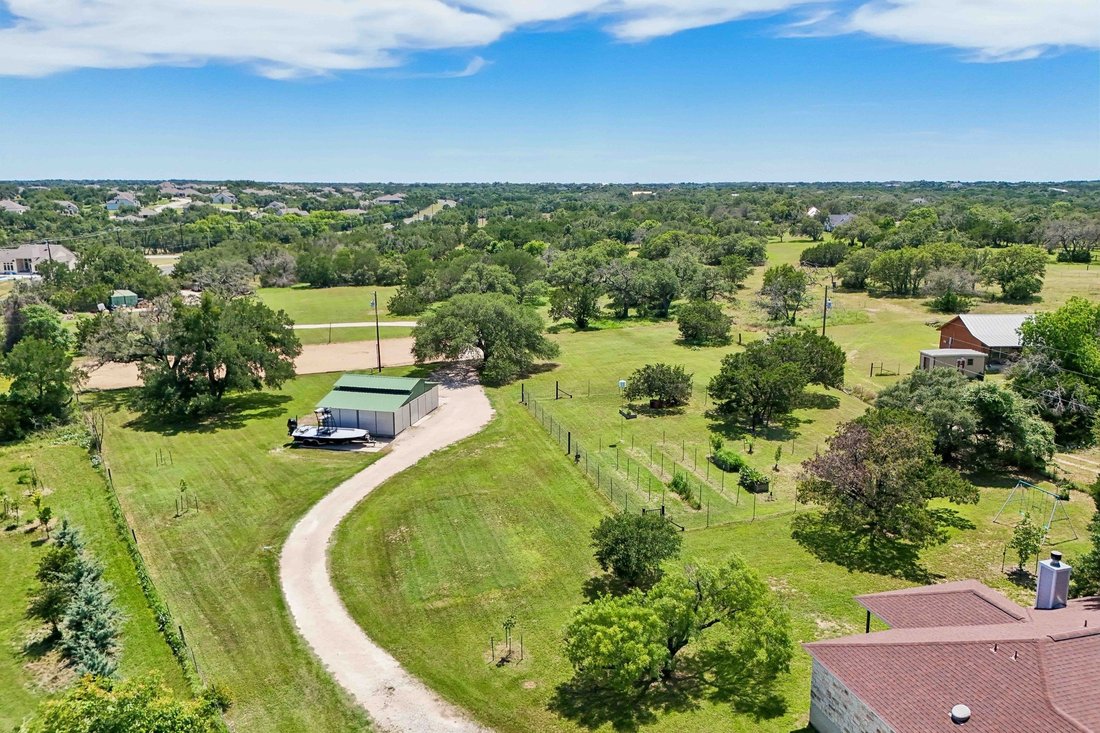 Maison à Liberty Hill, Texas, États-Unis 1 - 17935480