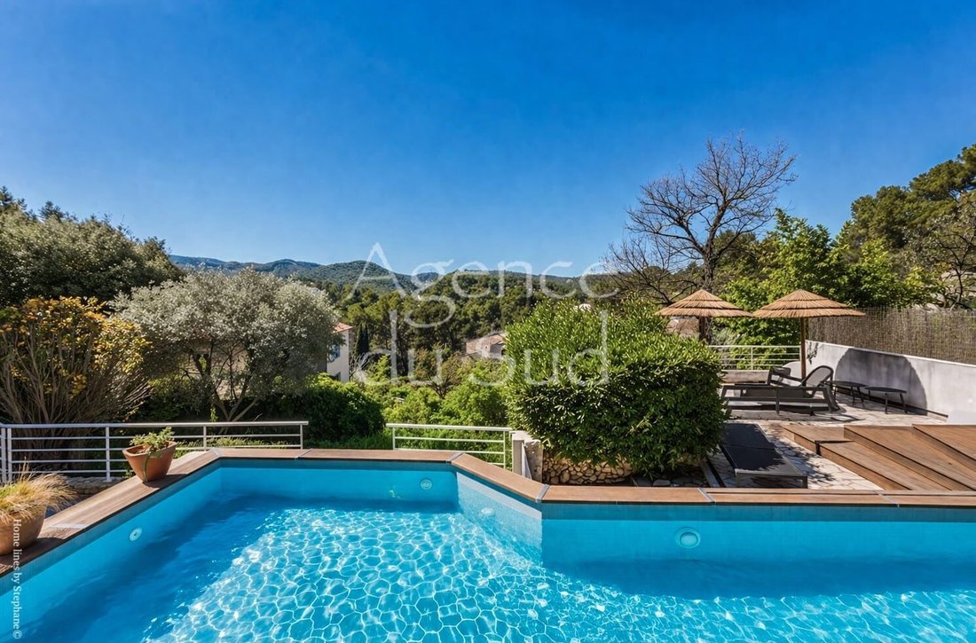 House in Peypin, Provence-Alpes-Côte d'Azur, France 1 - 17646421