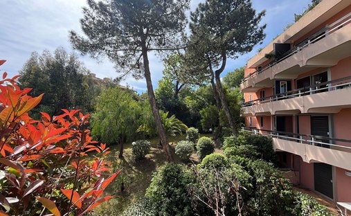Appartement à Zone Est Diffuse, Saint-Tropez, France 1