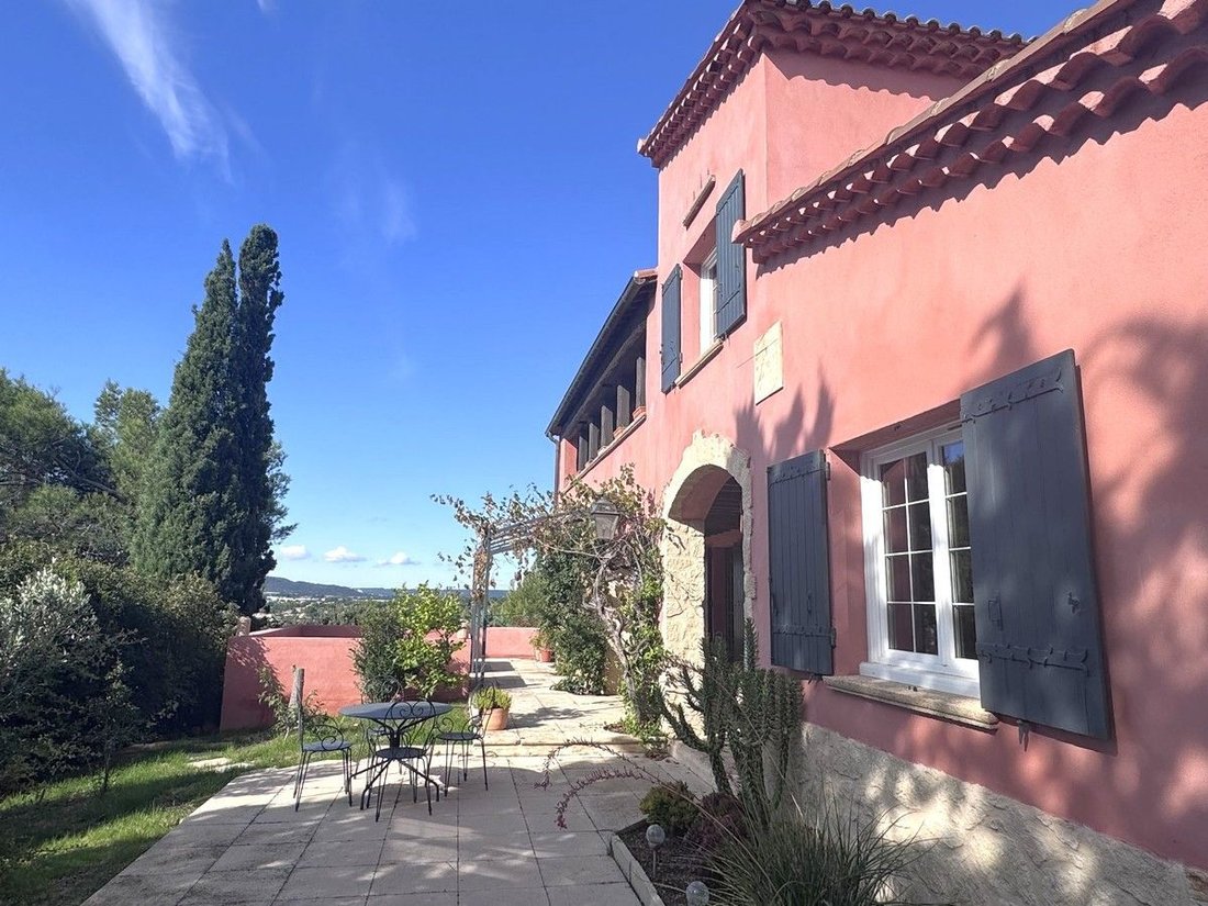 House in Montagne des Chèvres, Villeneuve-lès-Avignon, France 1 - 16227425