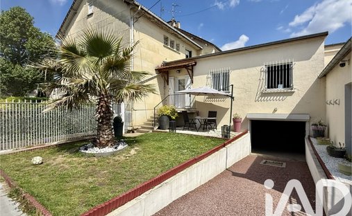 House in Val d'Athis, Athis-Mons, France 1