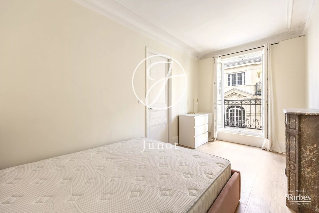 Apartment in Courcelles-Wagram, Paris 17e Arrondissement, Paris 4 - 17757132