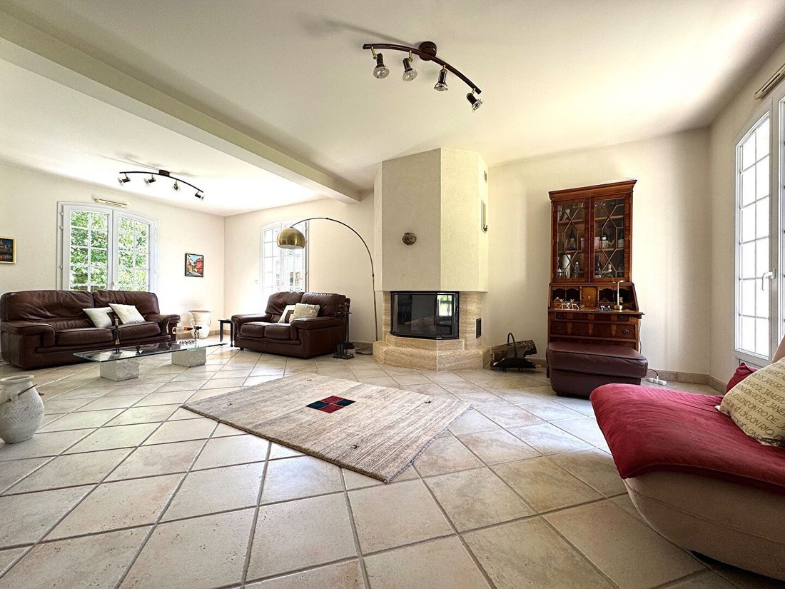 House in Gambais, Ile-de-France, France 4 - 16910395