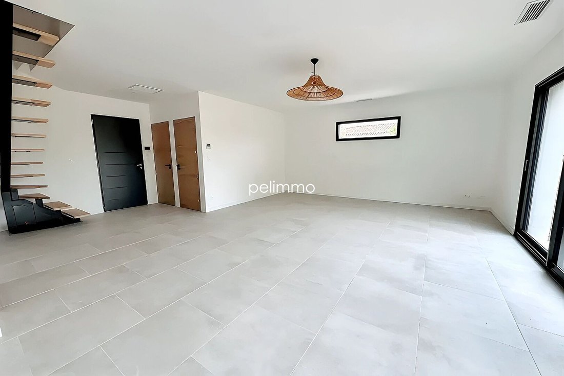 House in Ventabren, Provence-Alpes-Côte d'Azur, France 3 - 15684275
