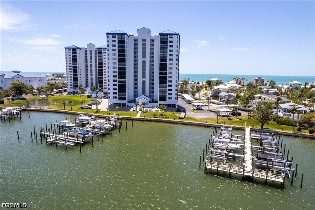 Condo in Fort Myers Beach, Florida, United States 1 - 17931378