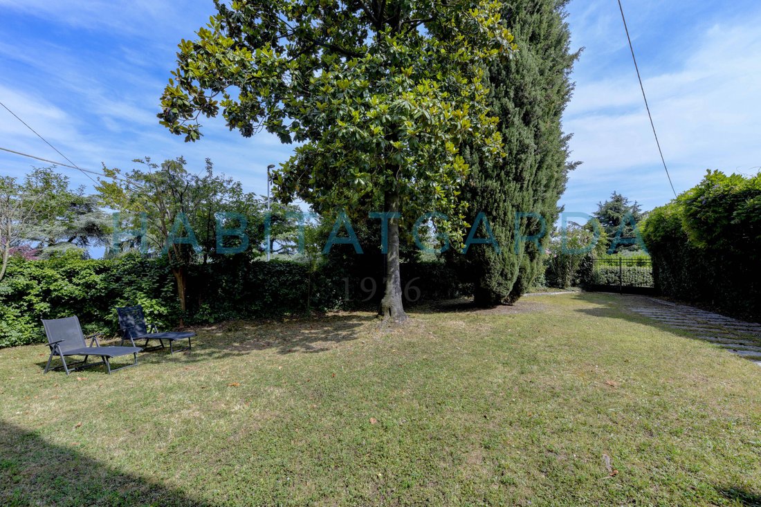Salo, Lombardy, Italy 5 - 17936142