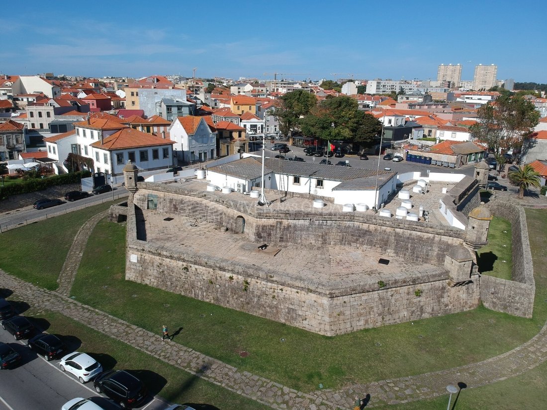 Apartment in Matosinhos e Leca da Palmeira, Porto District, Portugal 5 - 17942953