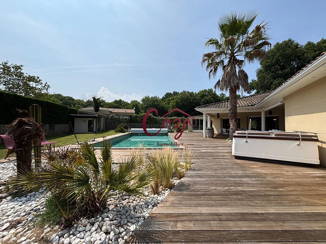 House in Fargues-Saint-Hilaire, Nouvelle-Aquitaine, France 2 - 16497985
