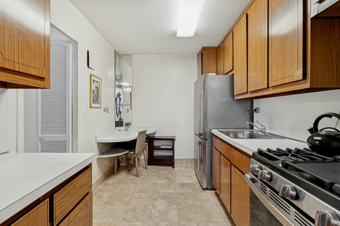 Condo in New York, New York, United States 5 - 16956674