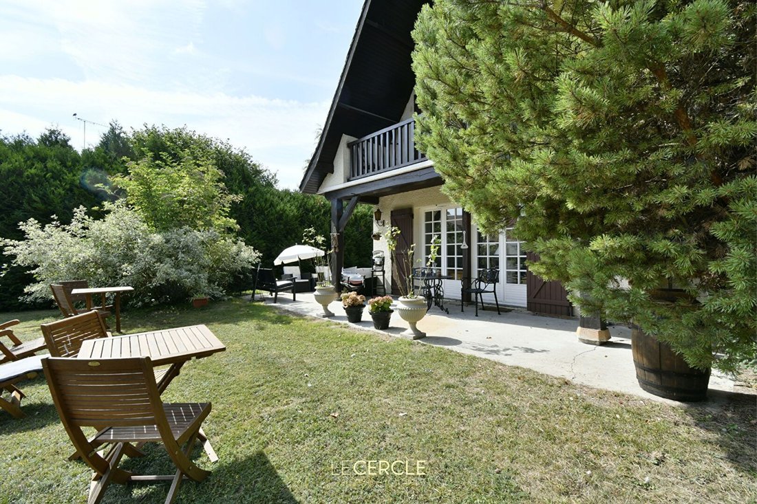 Casa a Ouest, Lamorlaye, Francia 2 - 16461601