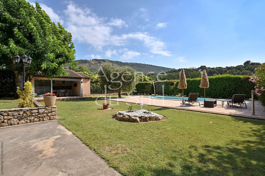 House in Ganteaume, Aubagne, France 5 - 16053012