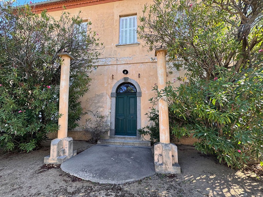 Villa in L'Île-Rousse, Corsica, France 5 - 16690591