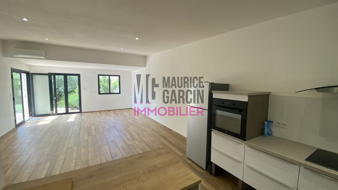 Villa in Mazan, Provence-Alpes-Côte d'Azur, France 3 - 15768012