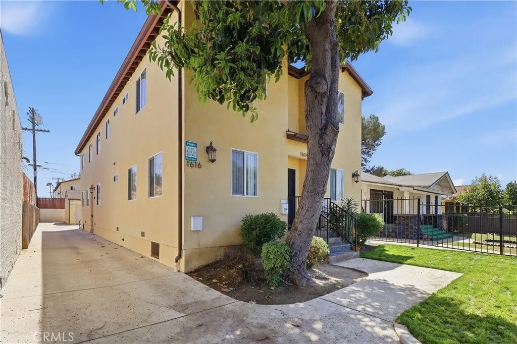 Los Angeles, California, United States 1 - 17762422