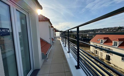 Apartment in Marly-le-Roi, Ile-de-France, France 1