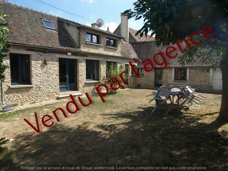 House in Montfort-l'Amaury, Ile-de-France, France 1 - 16074400