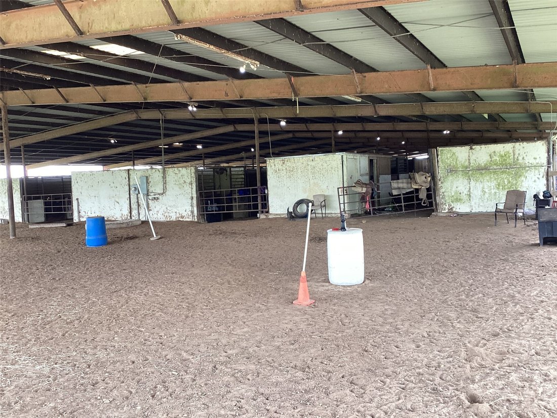 Farm Ranch in Hitchcock, Texas, United States 5 - 15509680