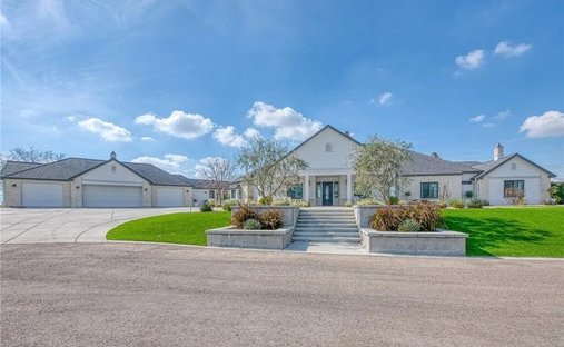 House in Sanger, California, United States 1