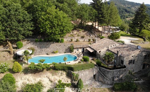 Villa in Saint-Andeol-de-Vals, Auvergne-Rhône-Alpes, France 1