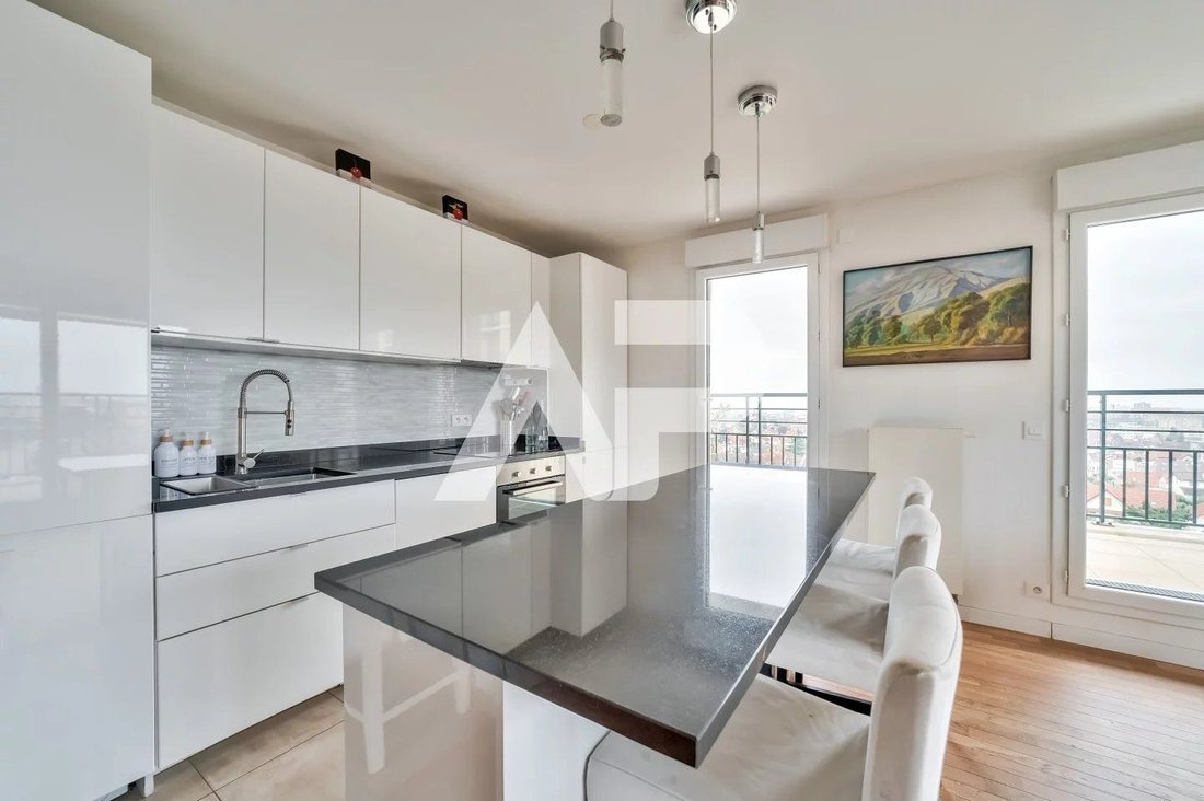 Apartment in Centre Ville-Sarments, Châtillon, France 2 - 16066014