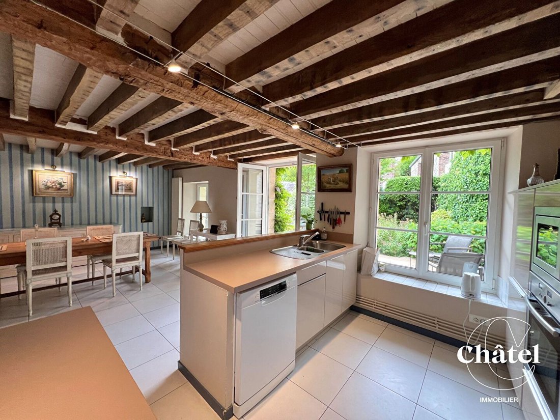 House in Senlis, Hauts-de-France, France 5 - 17267653