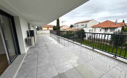 Apartment in Saint Cyprien, Toulouse, France 1