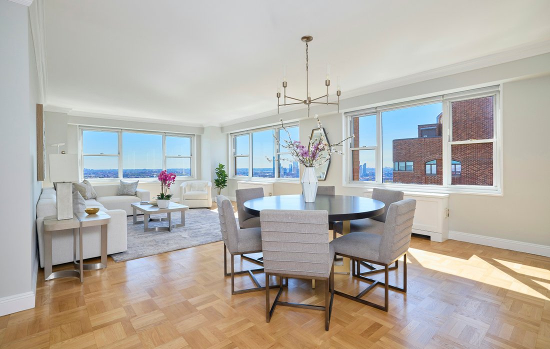 Co Op in New York, New York, United States 1 - 16748044