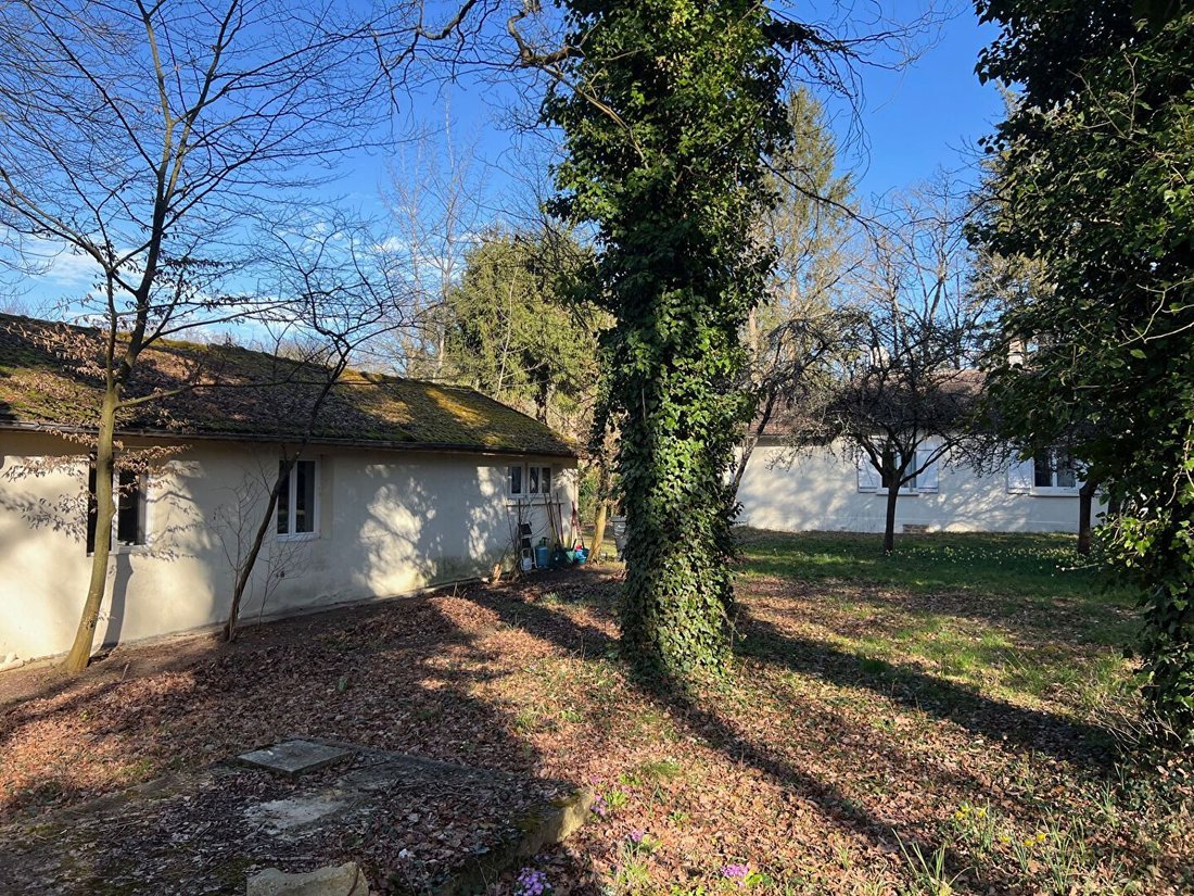 House in Ouest, Lamorlaye, France 3 - 15494377
