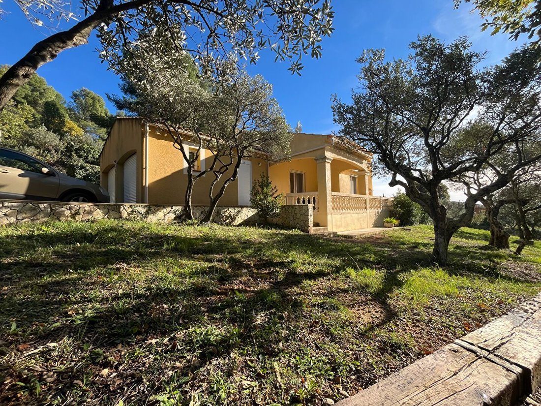 House in Aups, Provence-Alpes-Côte d'Azur, France 2 - 15653985