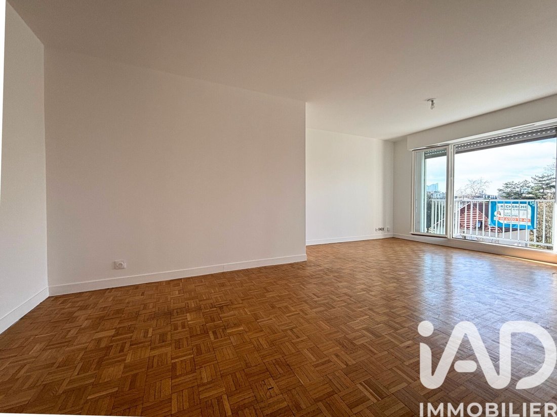 Apartment in La Garenne-Colombes, Ile-de-France, France 2 - 17943376