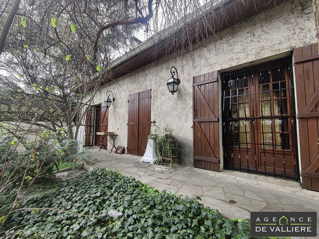 House in Plateau Ouest, Suresnes, France 4 - 16067101