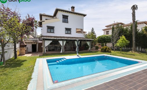 Villa à La Zubia, Andalousie, Espagne 1