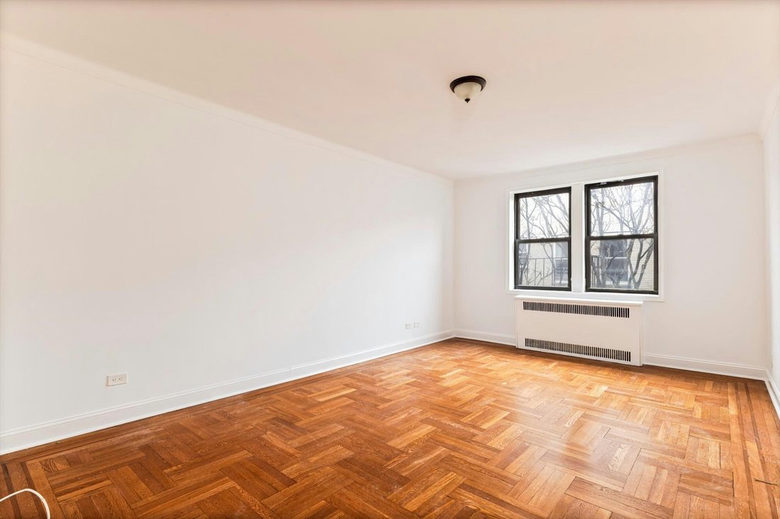Co Op in New York, New York, United States 2 - 17247448