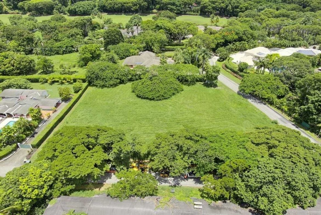 Land in Bridgetown, Christ Church, Barbados 2 - 17934987