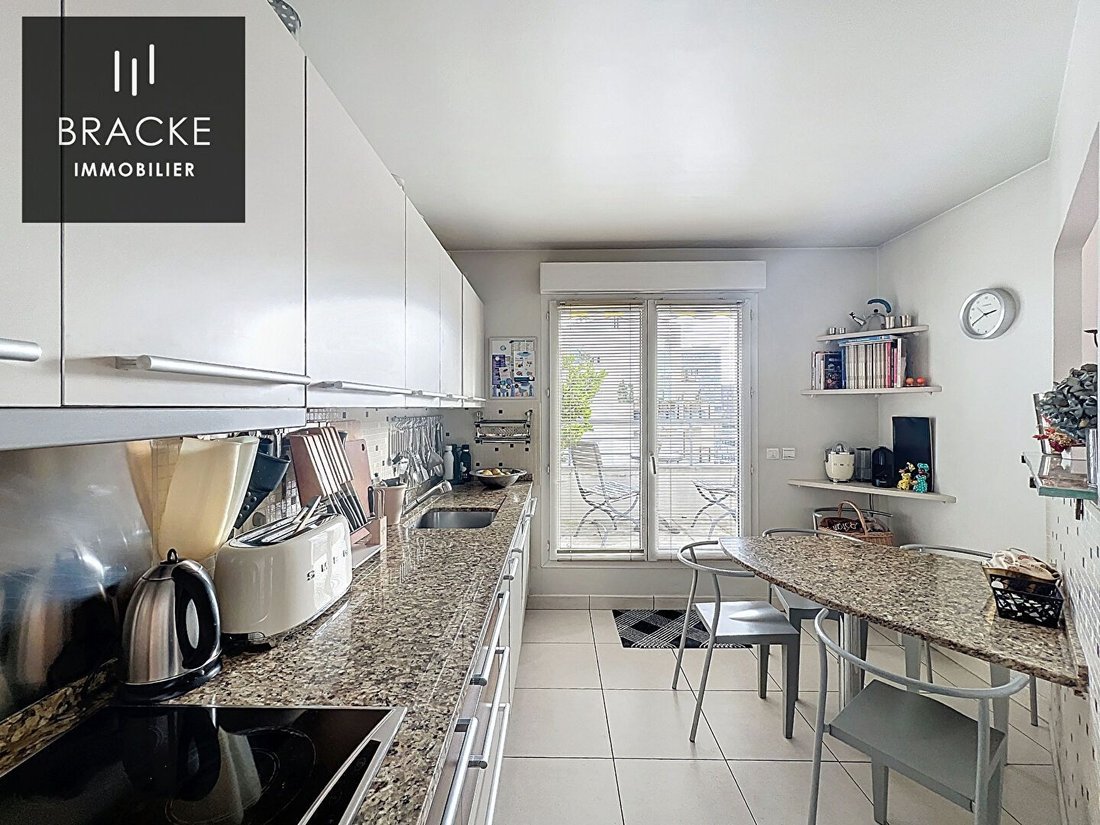 Apartment in Hôtel de Ville, Courbevoie, France 5 - 17062048