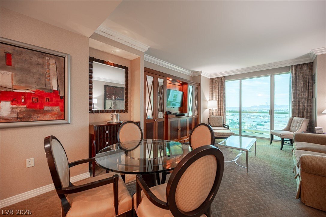 Condo in Las Vegas, Nevada, United States 3 - 17939652