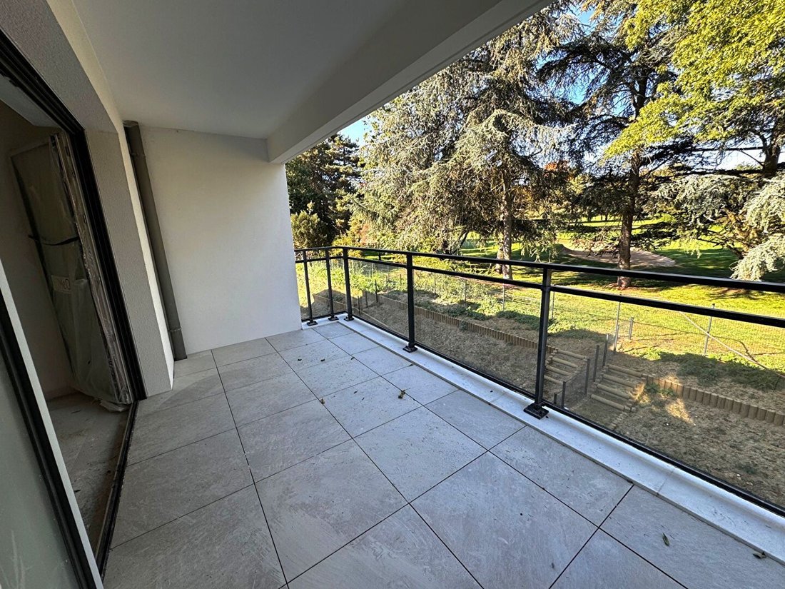 Apartment in Côte Saint Louis, Garches, France 2 - 16467414